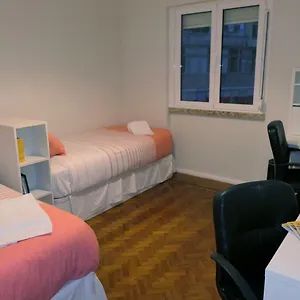 ferias-no-bairro.hotels-lisbon-portugal.com/